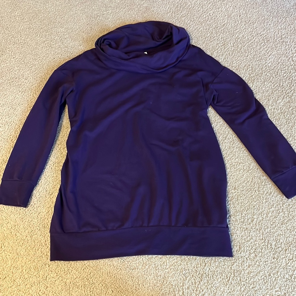 Cowl neck maternity sweat shirt